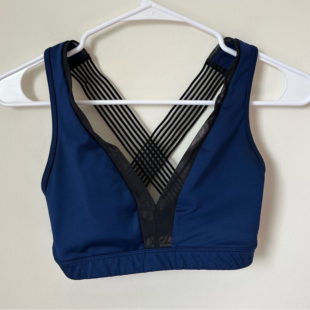 Victoria’s Secret Navy Plunge Sports Bra With Mesh Detailing & Strappy Back | XS